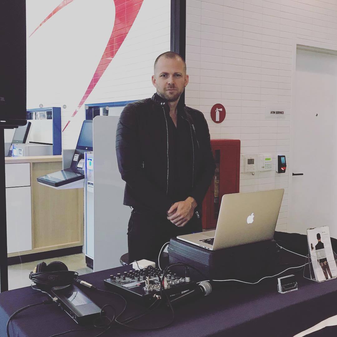 Kit Taylor Piano + DJ at the Capital One Care in Portland, Oregon